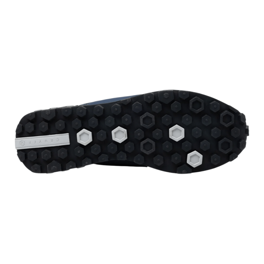 Cruyff Interlace Hex-Tech // Montserrat MenAlive & Dirty